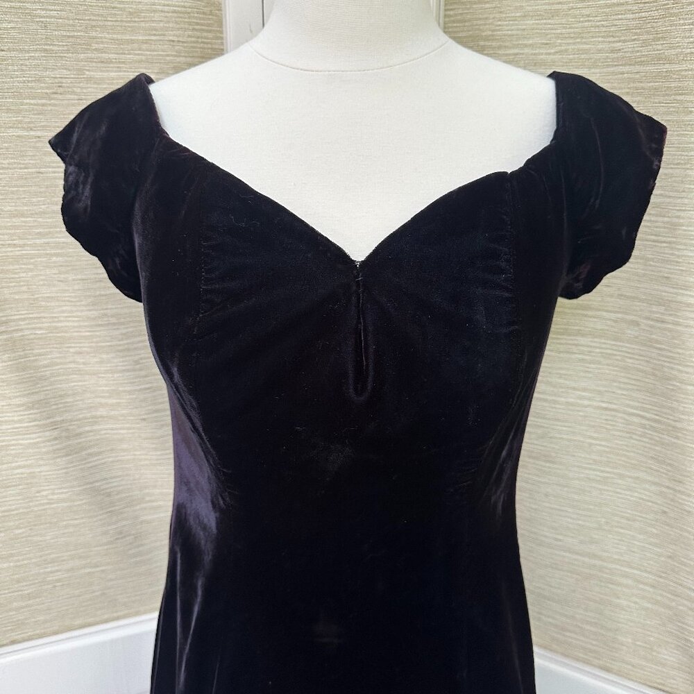 Vintage 80s Datiani Eggplant Velvet Midi Dress Sweetheart Off Shoulder 6